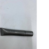  Mary Kay eye primer in a tube packaging. 