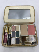  Clarins Travel Exclusive Make-Up Palette. 