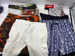 Set of 6 Men's three-quarter length shorts Set of 6 Men's three-quarter length shorts