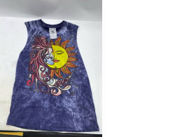 Men's tank top with moon pattern