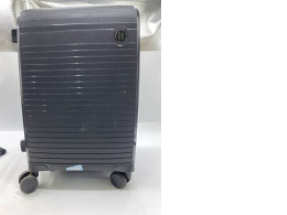  IT luggage textured trolley bag. 