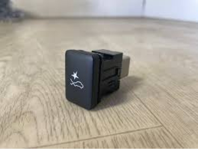 Set of 4 Button for Car Mitsubishi 8610A105 Set of 4 Button for Car Mitsubishi 8610A105