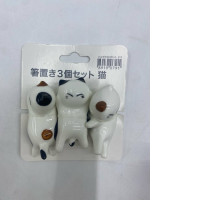 Cat-shaped chopstick rest