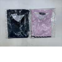 Set of 2 V-neck sports shirt, black and pink. 