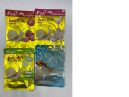 Set of 4 Moods Snail Plus Series facial masks. 