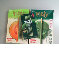 A set of 3 Pocky shelf flavors A set of 3 Pocky shelf flavors