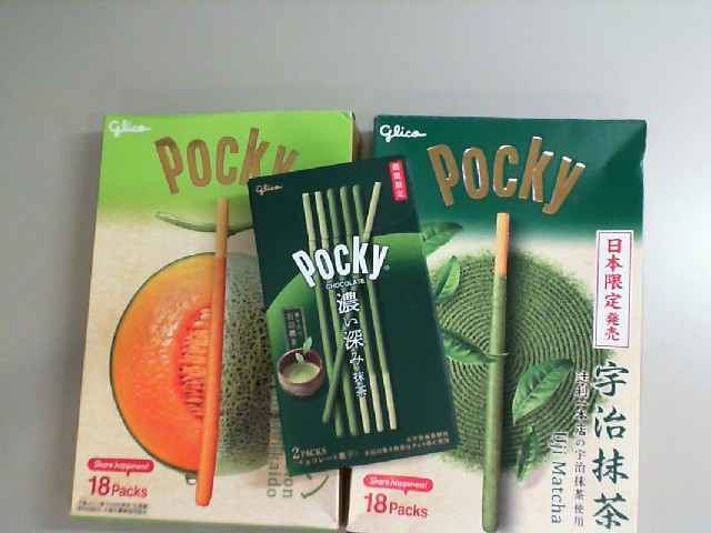 A set of 3 Pocky shelf flavors A set of 3 Pocky shelf flavors