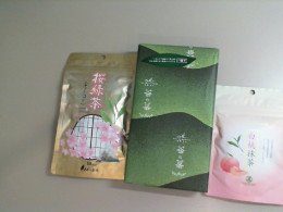A set of 3 flavors of loose leaf tea from Korea