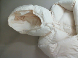 Women's white down jacket Women's white down jacket