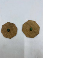 Set of 2 Hexagonal wooden base, antique style wooden coaster. Set of 2 Hexagonal wooden base, antique style wooden coaster.