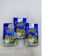 Set of 3 Koh-Kae Salted & Coated Green Peas. 85g