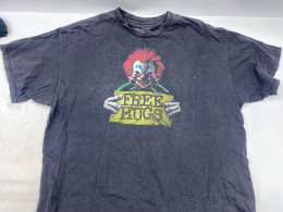 Black crew neck t-shirt Black crew neck t-shirt