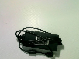 FSP switching power adapter