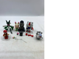 Set of 9 Figure Set of 9 Figure