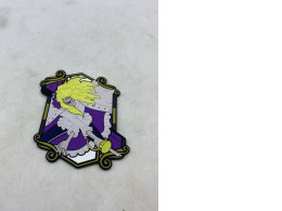 Hakuba rubber coaster from the One Piece EX Warrior Spirit Lineage Ichiban Kuji. Hakuba rubber coaster from the One Piece EX Warrior Spirit Lineage Ichiban Kuji.