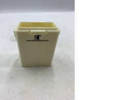 Dutch bucket, a type of container used for hydroponic growing systems