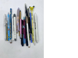 set of 19 Gel pen