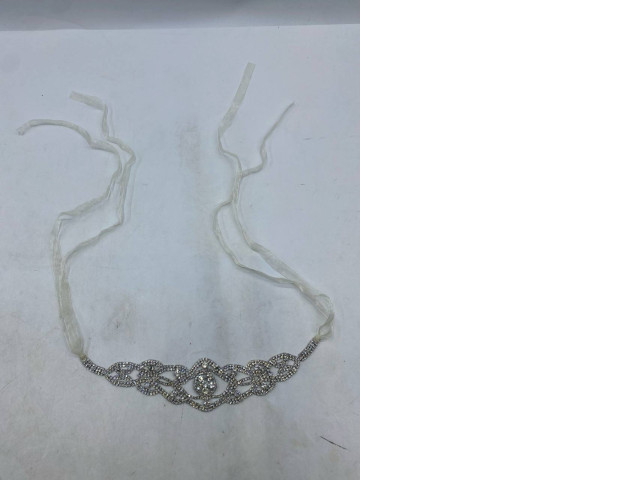 Diamond-studded headband Diamond-studded headband