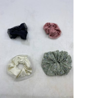Set of 4 hair ties