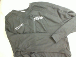 Black long sleeve sweatshirt Black long sleeve sweatshirt