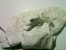 long-sleeved cotton shirt