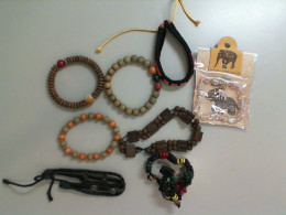 Set of 8 beaded bracelets