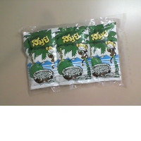 Set of 3 packs of coconut chips