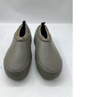 UGG Women's Tasman X clogs in the color Burnt Olive. 