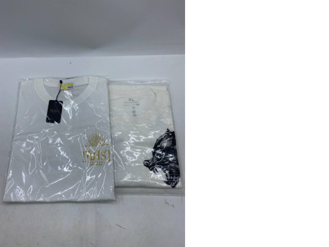 set of 2 White T-shirt set of 2 White T-shirt