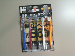 Set of 5 toothbrushes