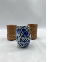 Set of 3 Chinese blue and white porcelain vase; brown vase.