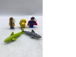 Set of 5 Doll keychain