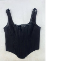  black bustier top.