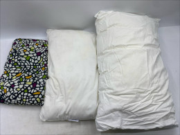 Set of 3 pillow