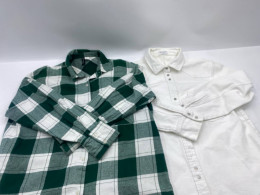 Set of 2 Men's long-sleeved button-down shirts; green and white checkered flannel shirts; white denim or twill shirts in Western style. 