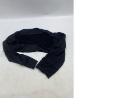 black long-sleeve crop top. black long-sleeve crop top.