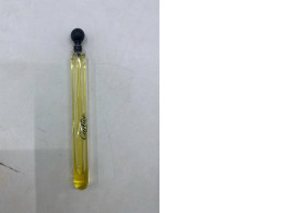  sample vial of Cartier Eau de Parfum. 