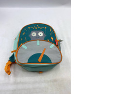 Skip Hop Spark Style Little Kid Backpack in the robot design. 