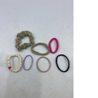 Set of 7 hair ties Set of 7 hair ties