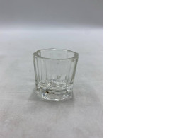  clear glass dappen dish, commonly used for nail art. 