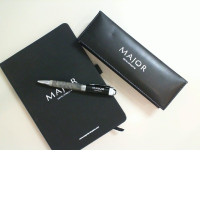 Gift set: Notebook + pen in a box Major