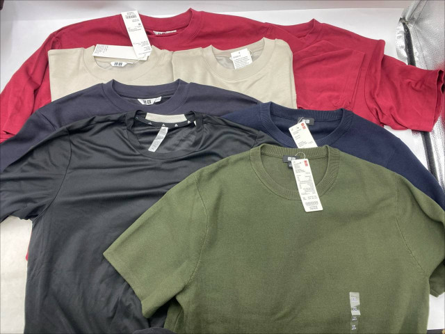 Set of 8 Men's crew neck t-shirt Set of 8 Men's crew neck t-shirt