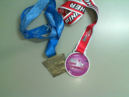 Set of 2 medals, souvenir