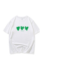 Short-sleeved, crew-neck T-shirt with heart print.