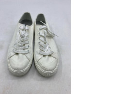  MUJI Water Repellent Organic Cotton Sneakers in white canvas. 