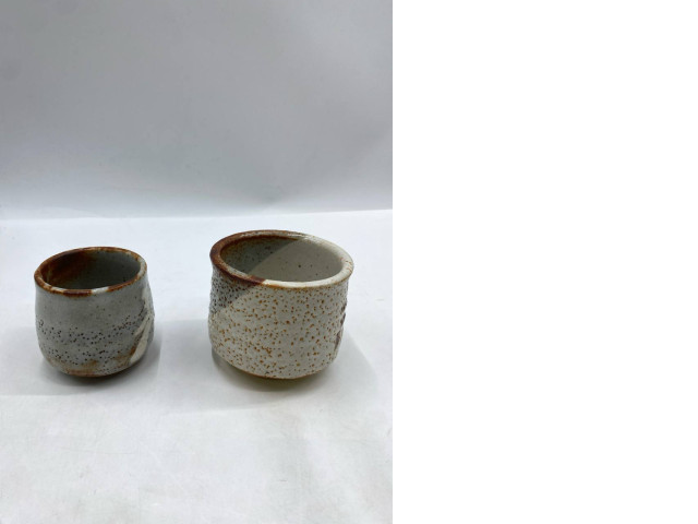 set of 2 Japanese ceramic teacup (shinoware or chawan) set of 2 Japanese ceramic teacup (shinoware or chawan)