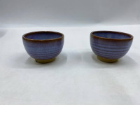  set of 2  tea cups