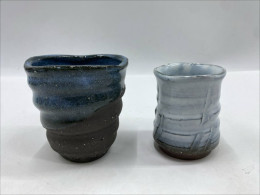 set of 2 The Yunomi Chawan tea cup is made of Japanese earthenware. set of 2 The Yunomi Chawan tea cup is made of Japanese earthenware.