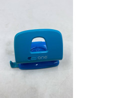 Paper punch 3928BL Paper punch 3928BL