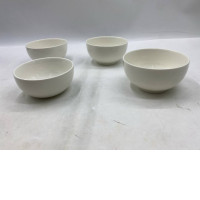 set of 4 white ceramic or porcelain coupe cereal/rice bowls. 